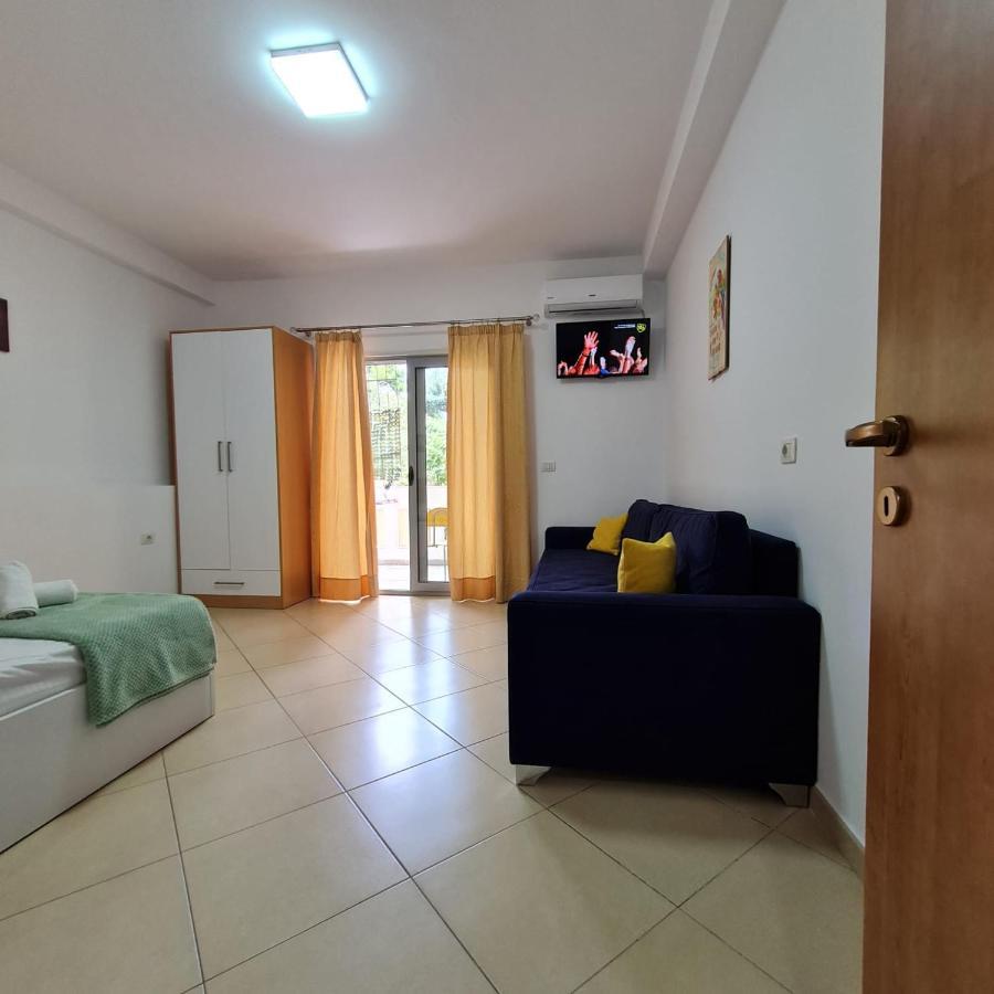 Mario Apartments 1 - Vlorë Esterno foto